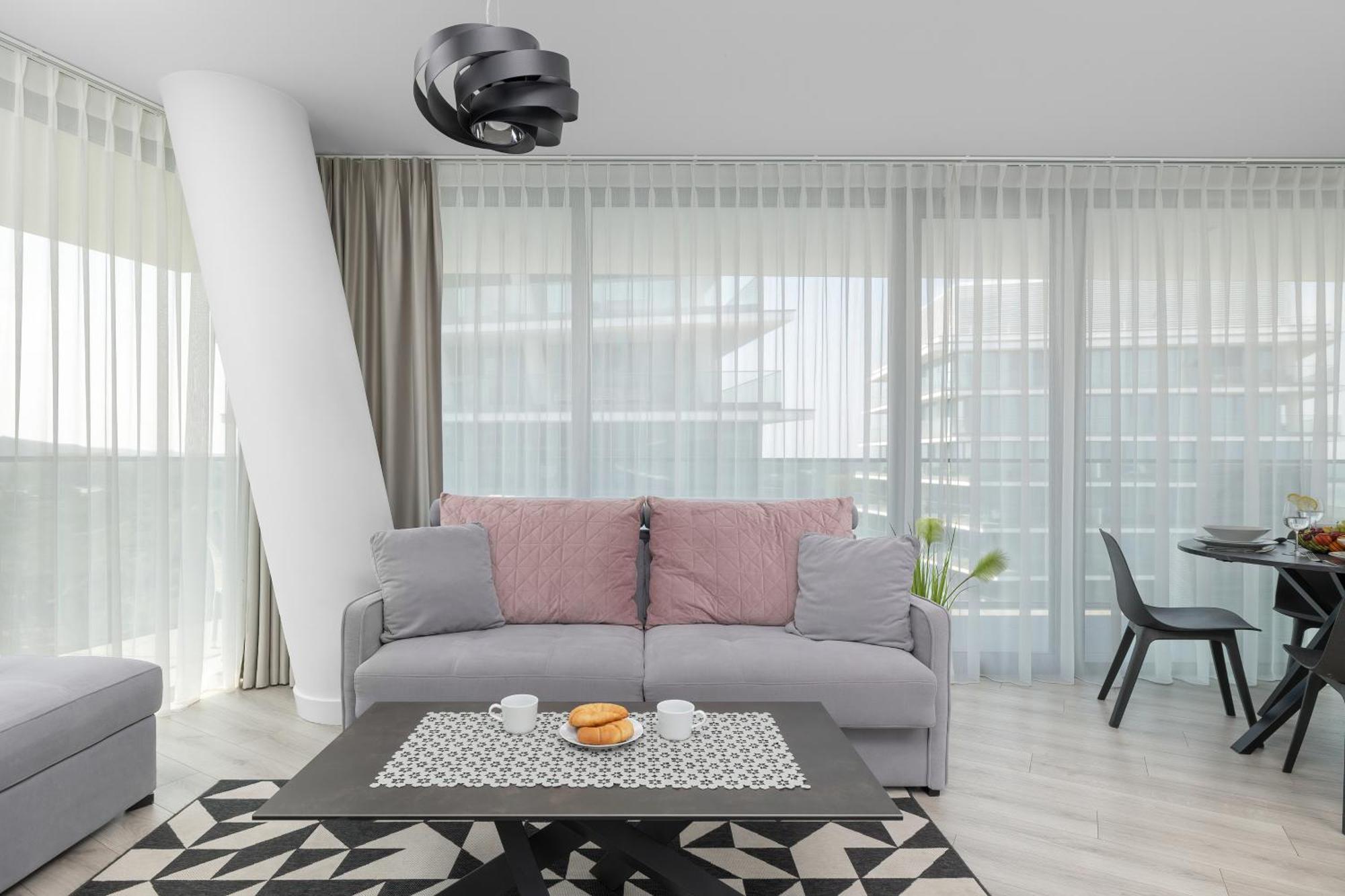 Lux Sea Towers - Wellness Spa, Gym & Beach - Seaview By Rent Like Home Miedzyzdroje Εξωτερικό φωτογραφία